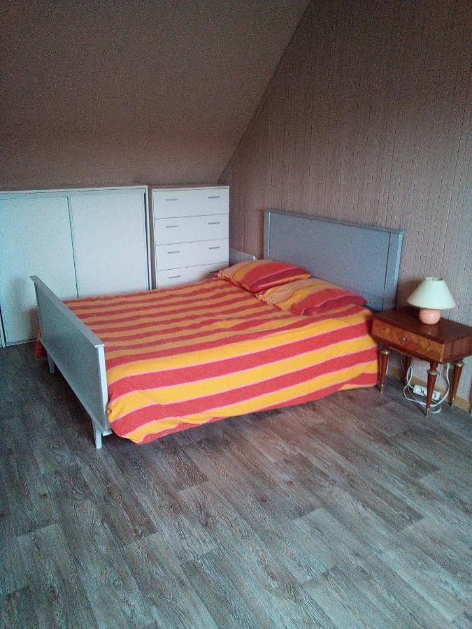 Chambre 1 Martine Hamadou Daire Questembert Dış mekan fotoğraf